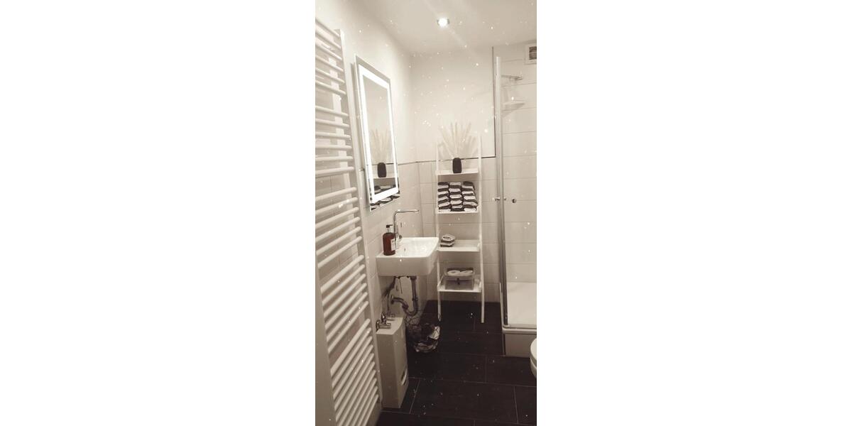 Dachgeschoßwohnung Iserlohn - 6 Zimmer, 120 m&sup2;, 200.000&euro; | Angebot:26367652