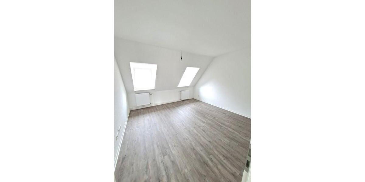 Dachgeschoßwohnung Dortmund Hombruch - 3.5 Zimmer, 57 m&sup2;, 691&euro; | Angebot:25444611