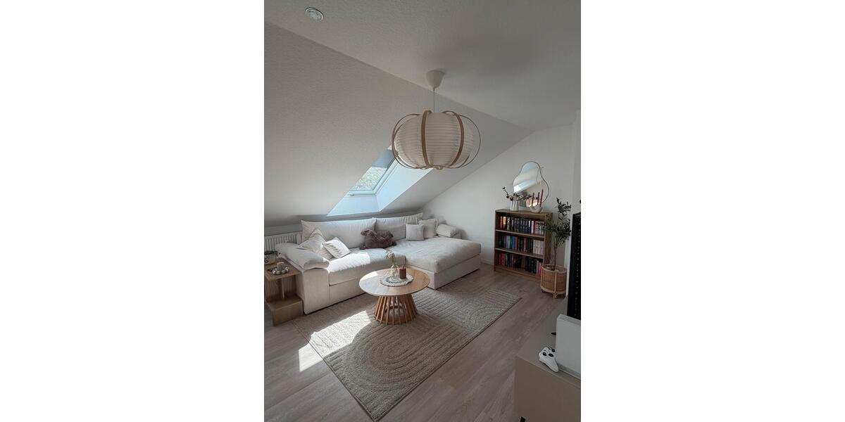 Dachgeschoßwohnung Unna - 4 Zimmer, 75 m&sup2;, 780&euro; | Angebot:25924174