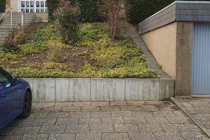 Stellplatz für Pkw, Kleintransporter u. Anhänger in BO-Stiepel zimmer