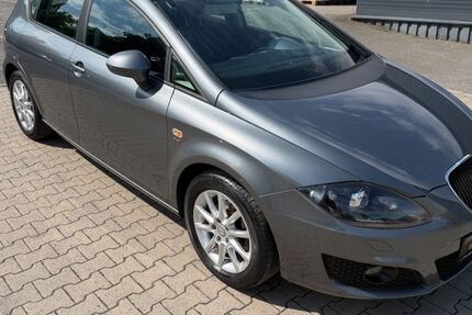 Seat Leon 100.000 km 5.990 &euro; Dortmund 44319