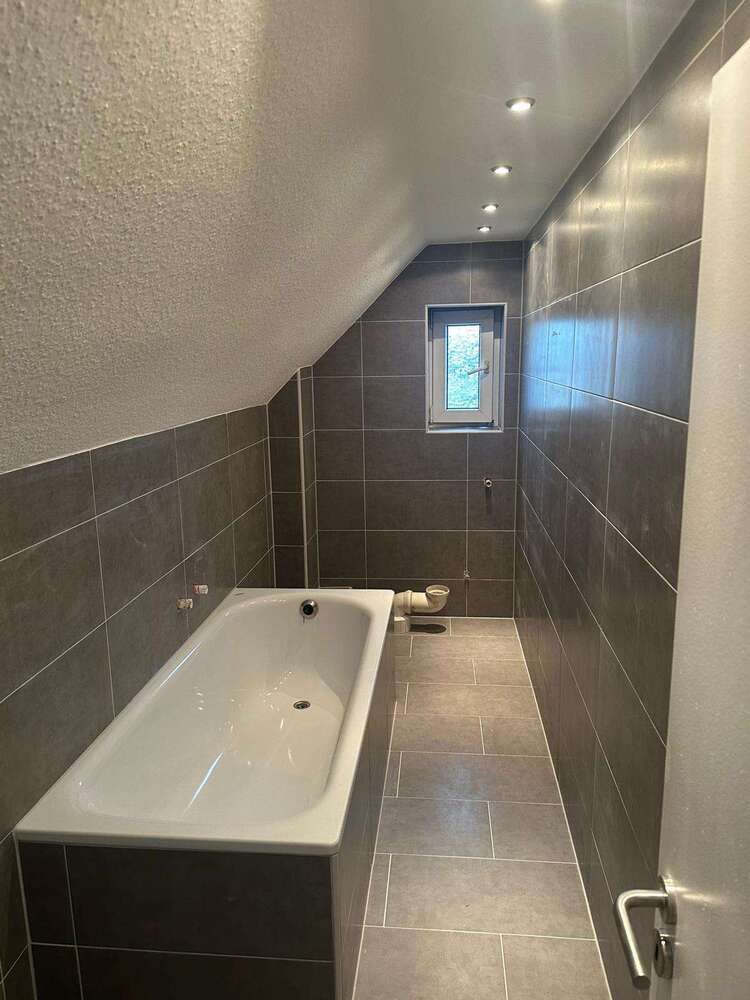 Wohnung zum Mieten in Castrop-Rauxel 550 € 73.05 m²
