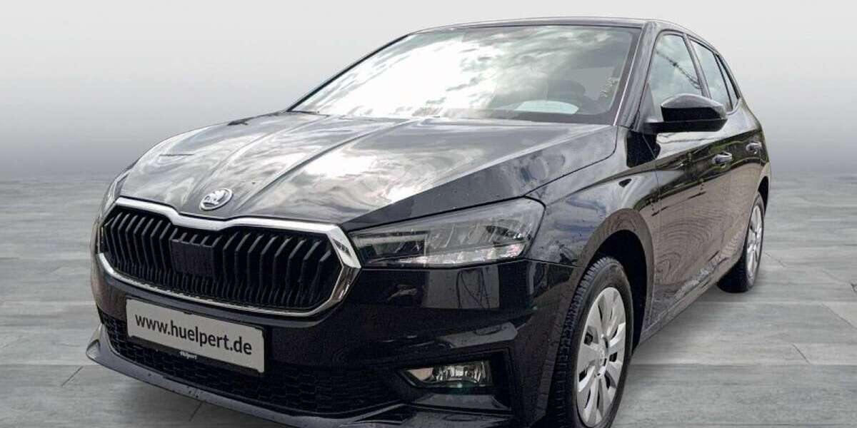 Skoda Fabia 15.112 km 16.361 &euro; Dortmund 44269