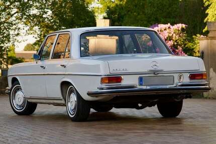 Mercedes-Benz 250 99.314 km 21.650 &euro; Unna, Stadt 59423