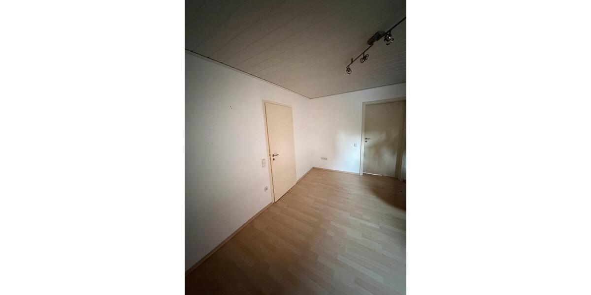 Einfamilienhaus Bergkamen - 4 Zimmer, 140 m&sup2;, 1.400&euro; | Angebot:24459101