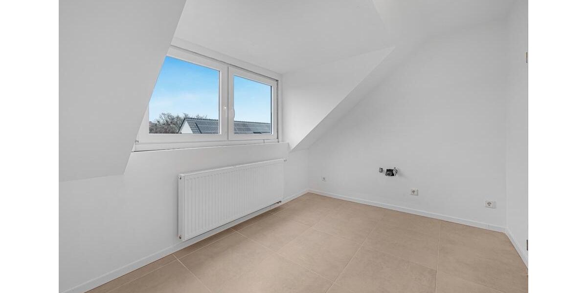 Dachgeschoßwohnung Dortmund Bövinghausen - 4 Zimmer, 81 m&sup2;, 169.000&euro; | Angebot:24713059