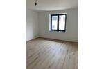 Schöne 4,5 Zimmer Wohnung in 3 Familienhaus