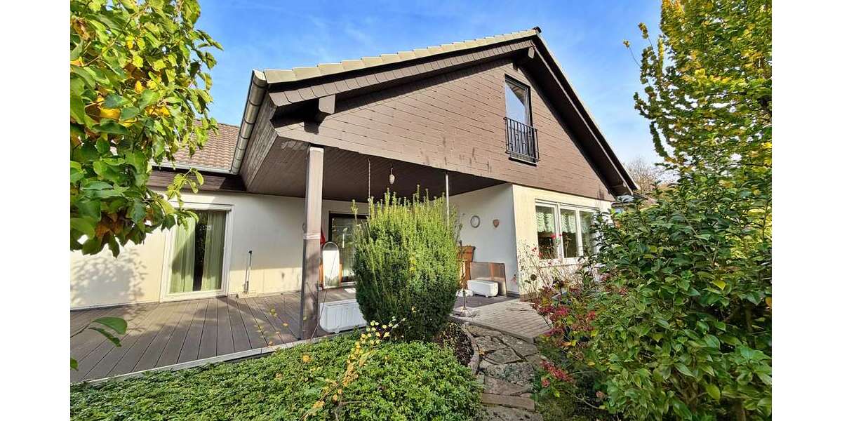 Einfamilienhaus Iserlohn Grüne - 8 Zimmer, 215 m&sup2;, 499.000&euro; | Angebot:24608551