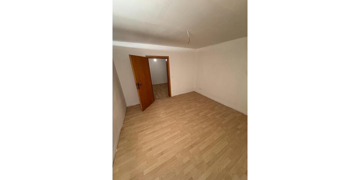 Doppelhaushälfte Dortmund Aplerbeck - 3.5 Zimmer, 90 m&sup2;, 1.200&euro; | Angebot:24712160