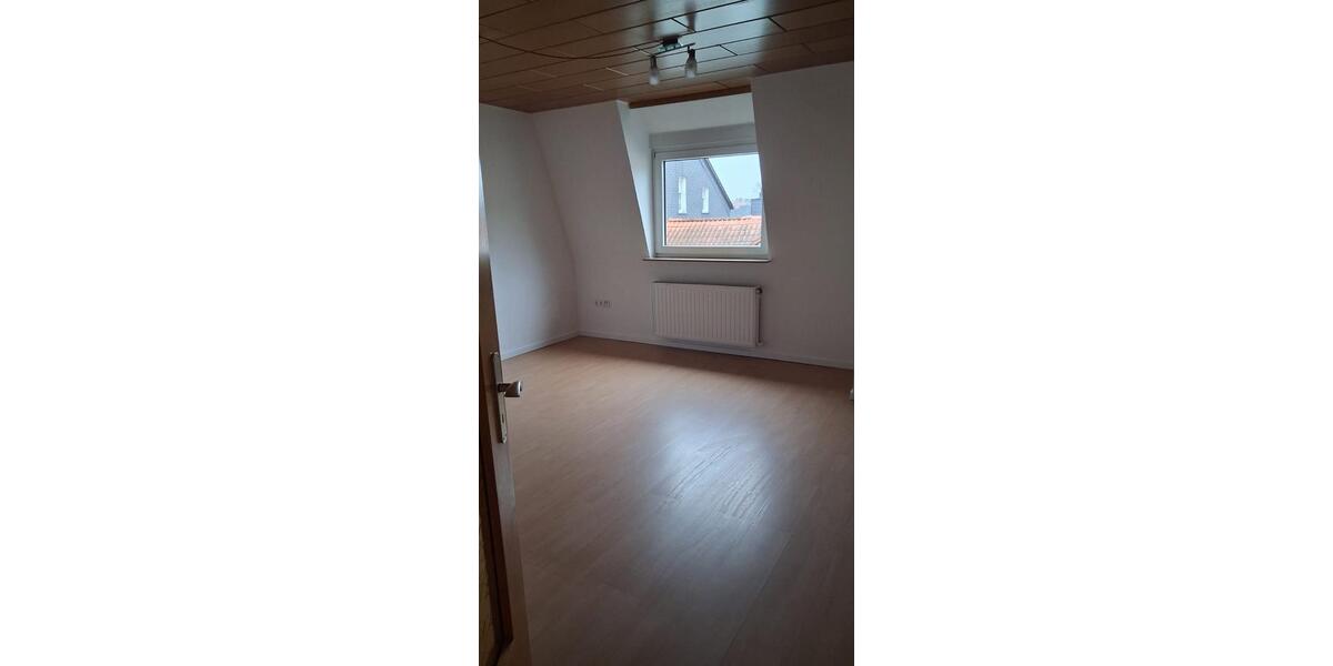 Etagenwohnung Castrop-Rauxel Bladenhorst - 3 Zimmer, 76 m&sup2;, 450&euro; | Angebot:24726989
