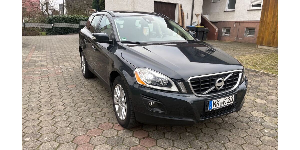 Volvo XC60 146.000 km 9.500 &euro; Menden 58708