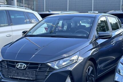 Hyundai i20 42.570 km 13.590 &euro; Castrop-Rauxel 44579
