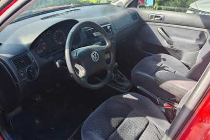 VW Golf