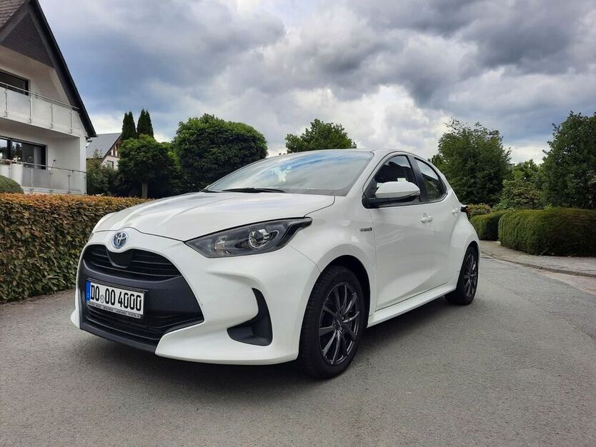 Yaris