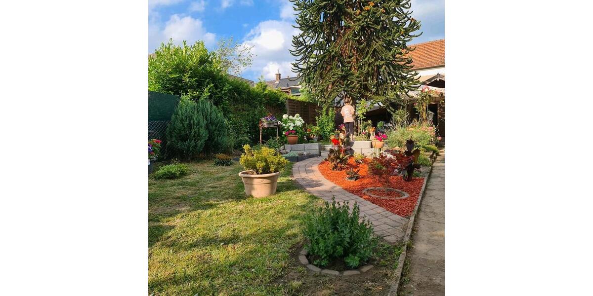 Einfamilienhaus Castrop-Rauxel Deinighausen - 6 Zimmer, 143 m&sup2;, 270.000&euro; | Angebot:25824442