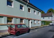 Erdgeschoss-Wohnung mit Gartenanteil