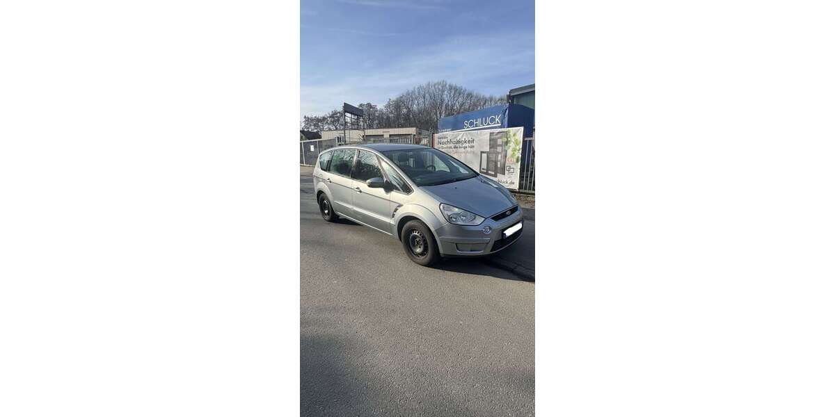 Ford S-Max 194.500 km 3.999 &euro; Bochum 44894