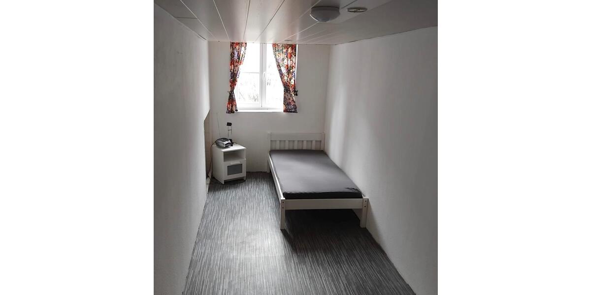 Etagenwohnung Schwelm - 2 Zimmer, 40 m&sup2;, 499&euro; | Angebot:25933011