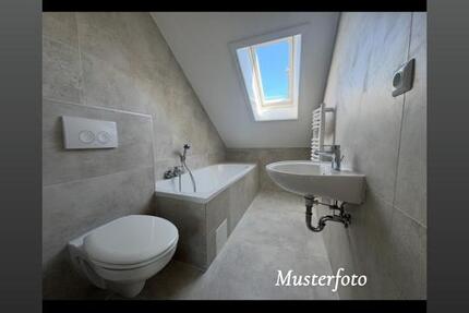 Wohnung Castrop-Rauxel Deinighausen - 5 Zimmer, 114 m&sup2;, 1.782&euro; | Angebot:24438539