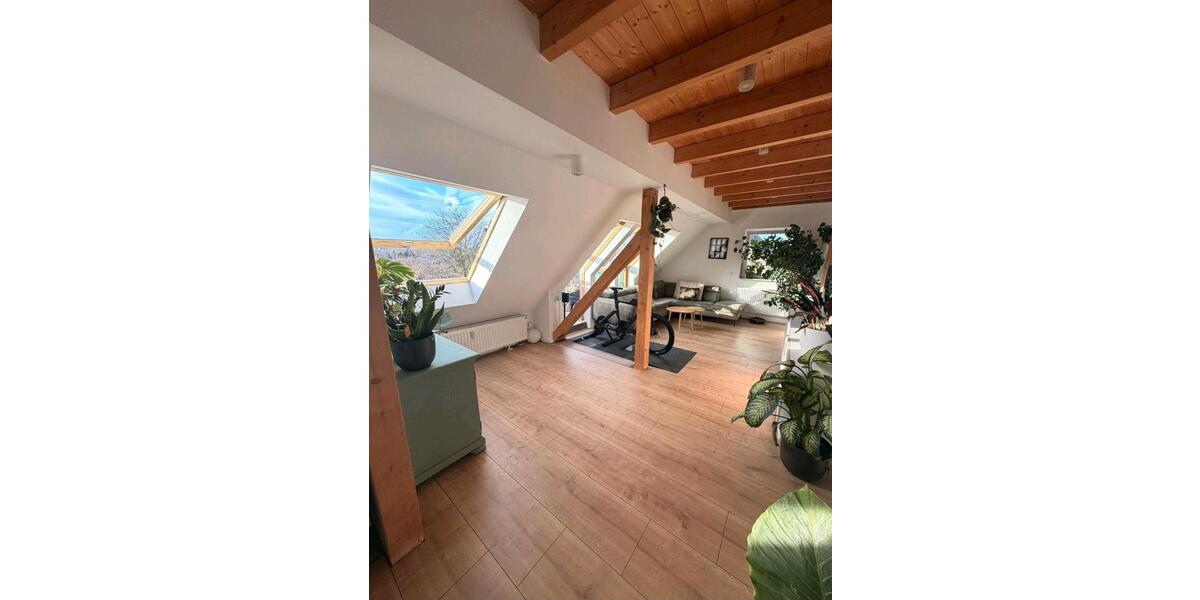 Dachgeschoßwohnung Dortmund Huckarde - 3.5 Zimmer, 60 m&sup2;, 800&euro; | Angebot:24846450