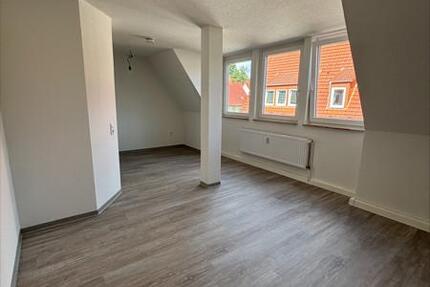 Die neue Einbauküche bauen wir noch für Sie ein! 2 zimmer