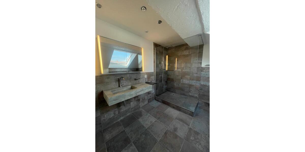 Dachgeschoßwohnung Dortmund Aplerbeck - 2.5 Zimmer, 70 m&sup2;, 850&euro; | Angebot:24661200