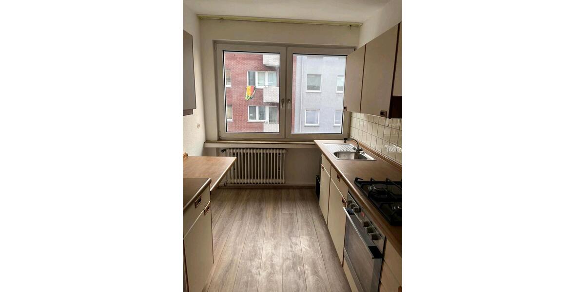 Etagenwohnung Dortmund Eving - 3 Zimmer, 78 m&sup2;, 1.000&euro; | Angebot:24663534