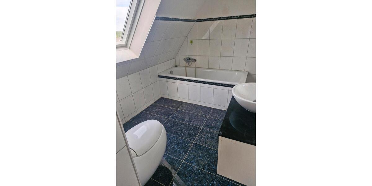 Etagenwohnung Dortmund Grevel - 5 Zimmer, 90 m&sup2;, 1.100&euro; | Angebot:26413459