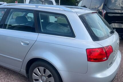 Audi A4 233.390 km 2.400 &euro; Fröndenberg 58730
