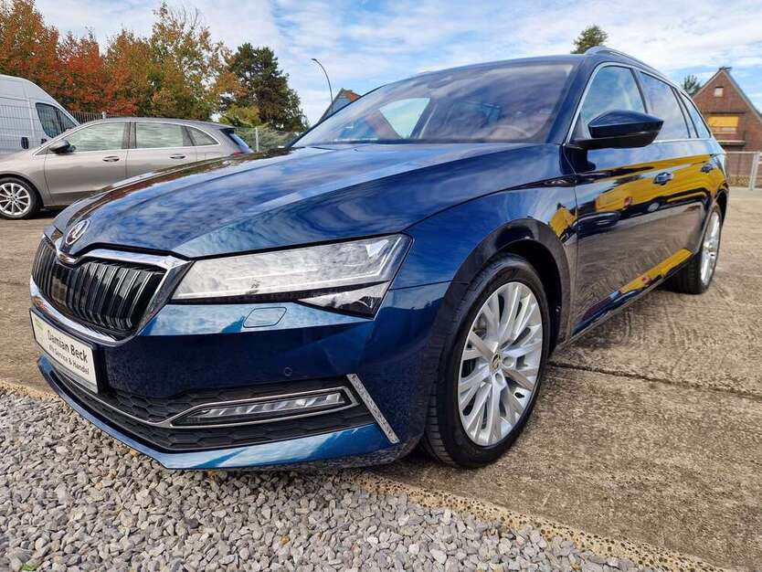 Skoda Superb 127.600 km 21.400 € Hamm 59067
