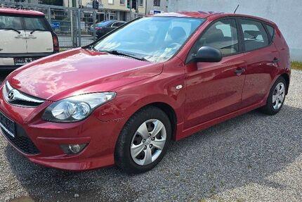 Hyundai i30 154.000 km 4.999 &euro; Dortmund 44145