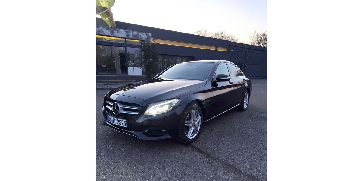 Mercedes-Benz C 250 135.000 km 17.800 &euro; Dortmund 44145