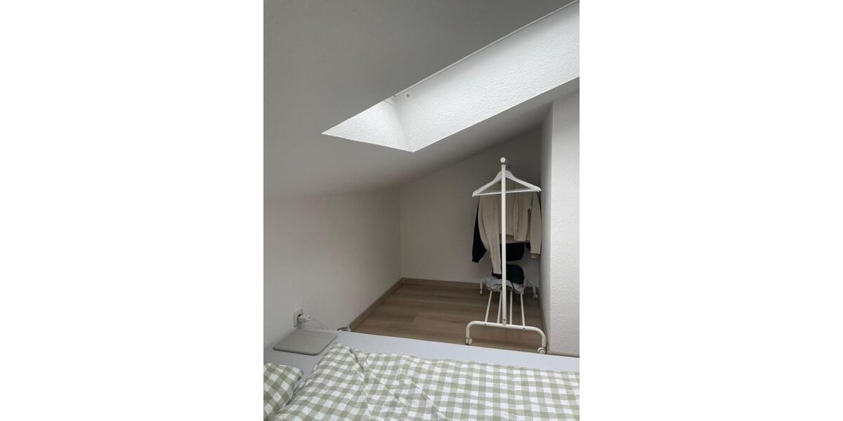 Dachgeschosswohnung 1 zimmer