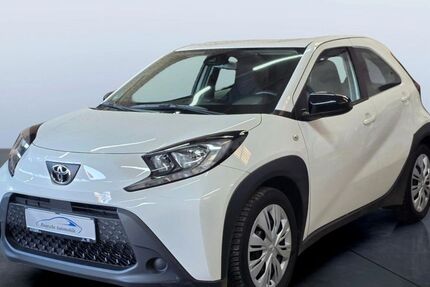 Toyota Aygo (X) 26.700 km 9.200 &euro; Gelsenkirchen 45897