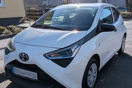 Toyota Aygo (X) 33.100 km 8.500 &euro; Dortmund 44369
