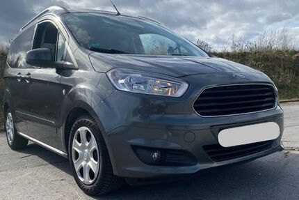 Ford Tourneo Courier 83.000 km 8.200 &euro; Dortmund 44309