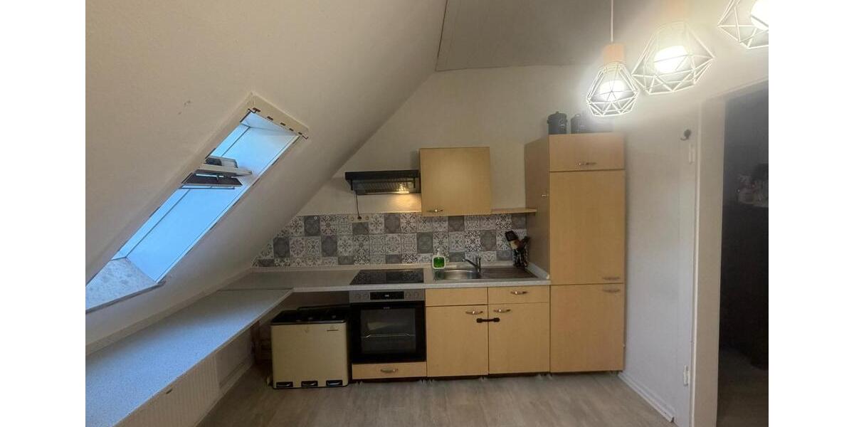 Dachgeschoßwohnung Oer-Erkenschwick Erkenschwick - 3.5 Zimmer, 75 m&sup2;, 490&euro; | Angebot:24786758