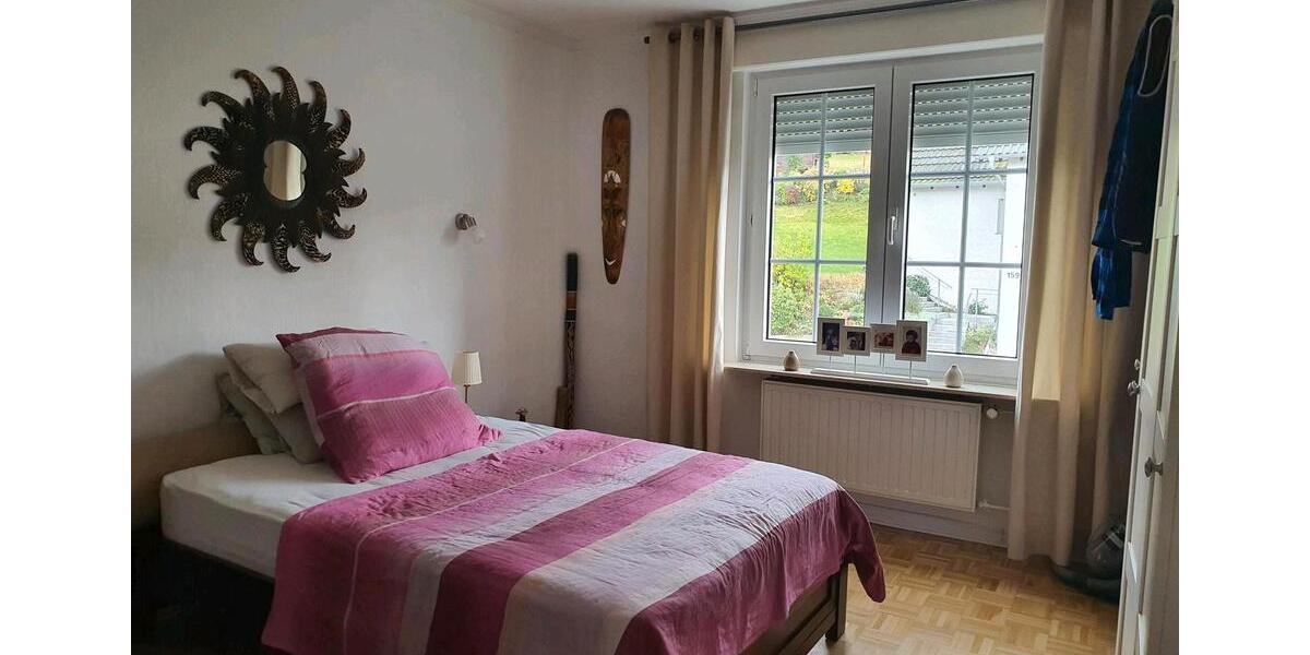 Einfamilienhaus Iserlohn Grüne - 9 Zimmer, 170 m&sup2;, 455.000&euro; | Angebot:27000223