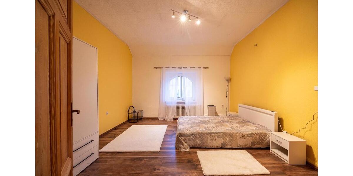 Dachgeschoßwohnung Iserlohn Gerlingsen - 4 Zimmer, 119 m&sup2;, 1.375&euro; | Angebot:26309169