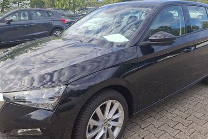 Skoda Scala 20.317 km 16.300 &euro; Dortmund 44379