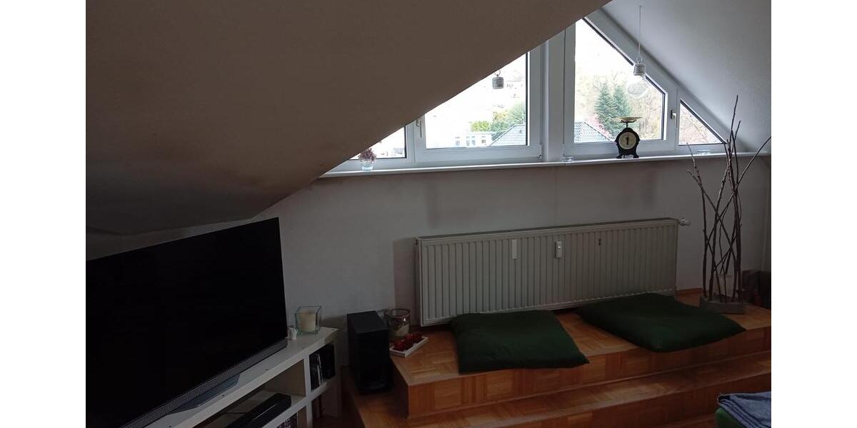 Dachgeschoßwohnung Ennepetal - 3 Zimmer, 83 m&sup2;, 700&euro; | Angebot:26196218