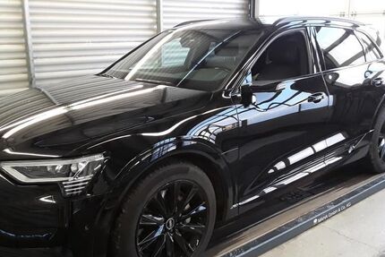 Audi e-tron 42.447 km 36.045 &euro; Hagen 58091