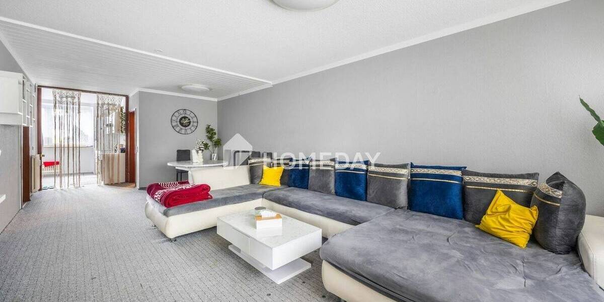 Attraktive 3-Zimmer-Wohnung mit Loggia und modern ausgestattetem Bad 3 zimmer