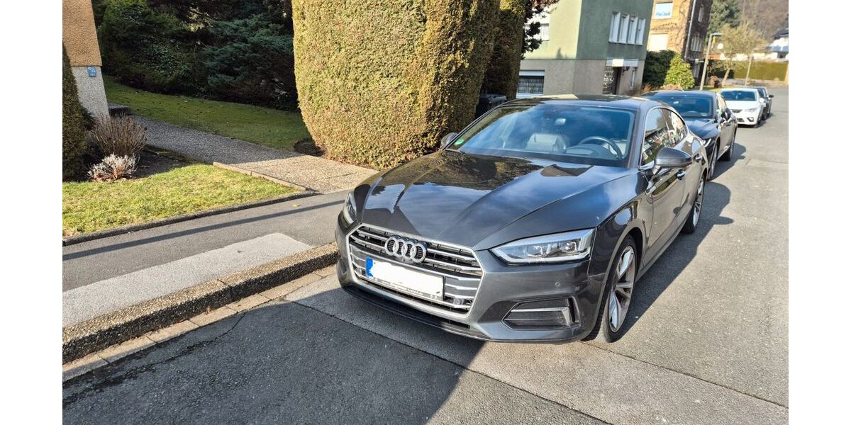 Audi A5 53.000 km 28.400 &euro; Dortmund 44388
