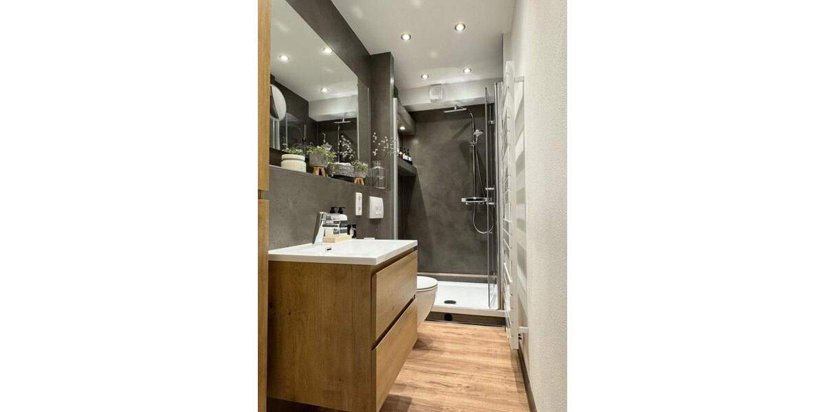 Mehrfamilienhaus, Wohnhaus Hagen Hohenlimburg - 9 Zimmer, 214 m&sup2;, 419.000&euro; | Angebot:24568214