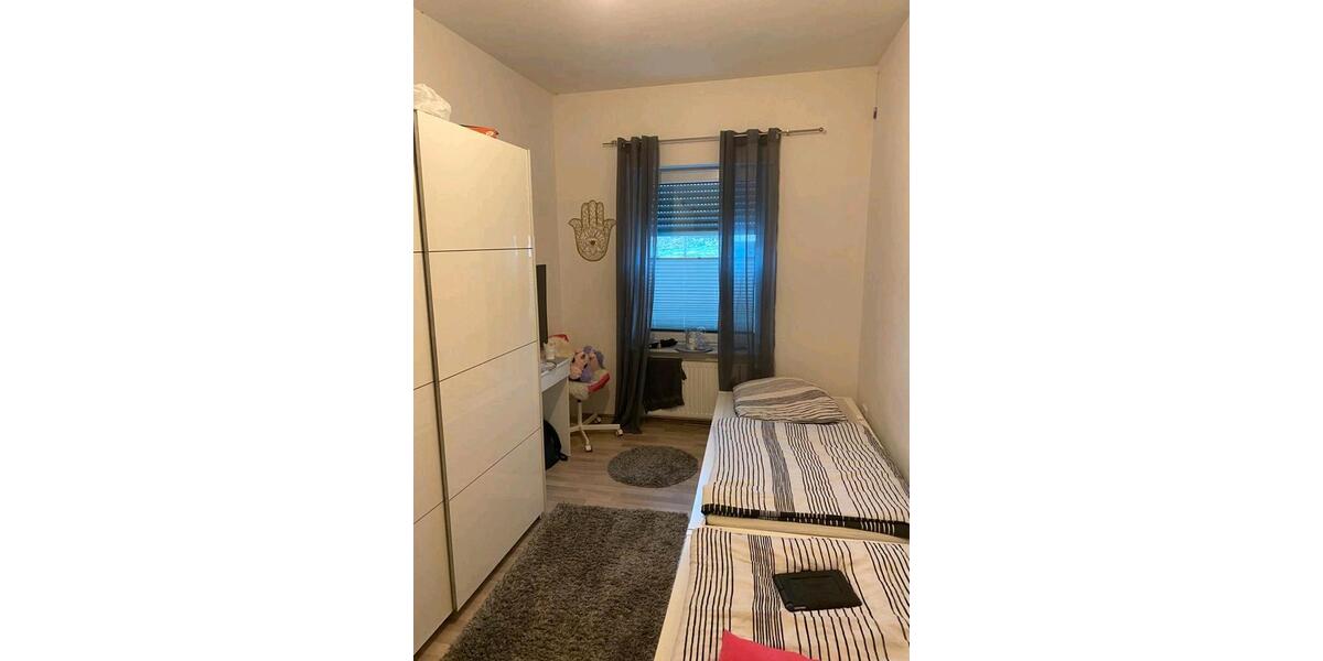 Erdgeschoßwohnung Hemer - 4 Zimmer, 97 m&sup2;, 200.000&euro; | Angebot:24296312