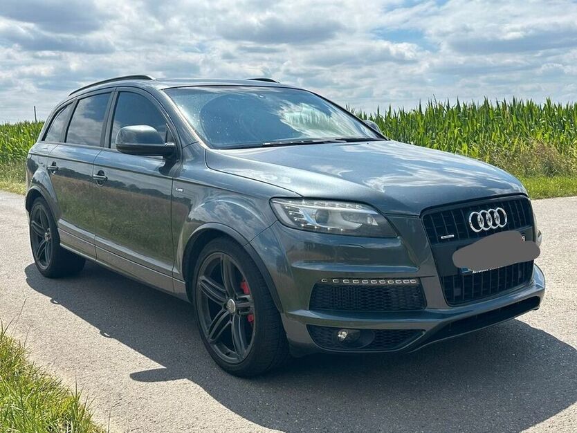 Q7