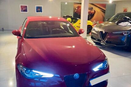 Alfa Romeo Giulia 55.000 km 27.500 &euro; Gelsenkirchen 45884