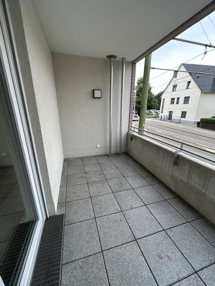 Bei VIVAWEST die Sonnenstrahlen auf der eigenen Terrasse genießen. zimmer