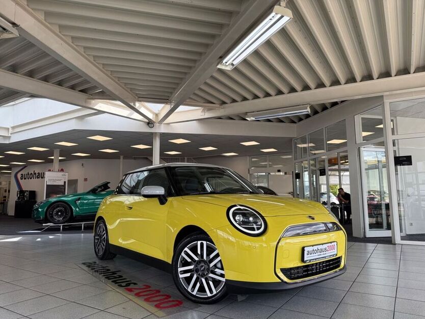 Cooper SE